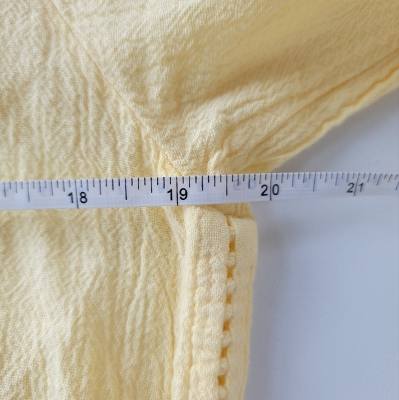 Dunes Yellow V-neck Tunic Size 1 - Picture 7 of 10